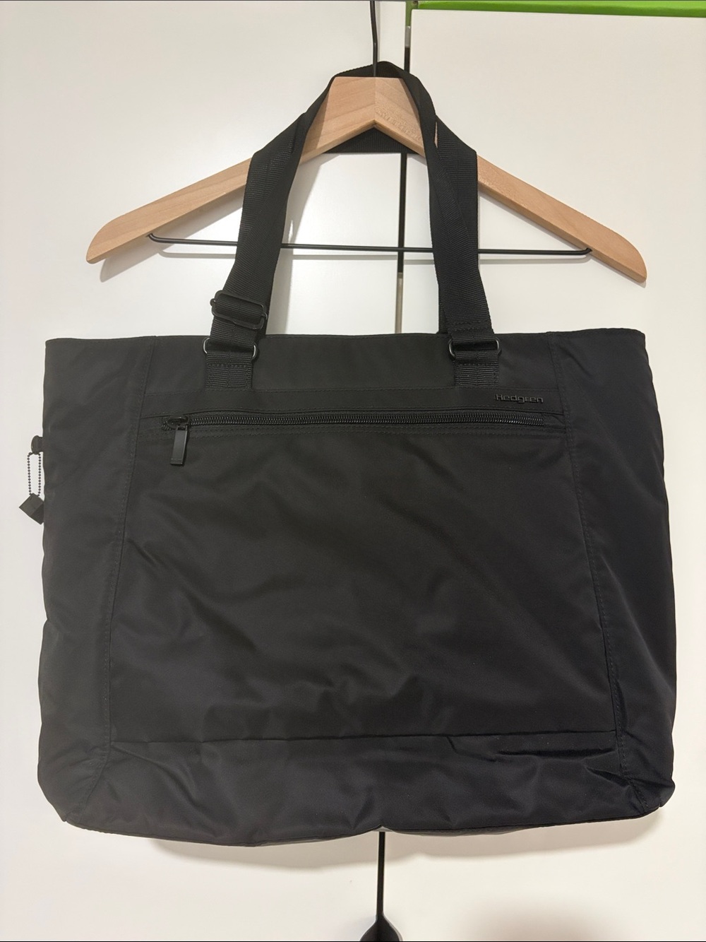 Hedgren Black laptop carryon tote